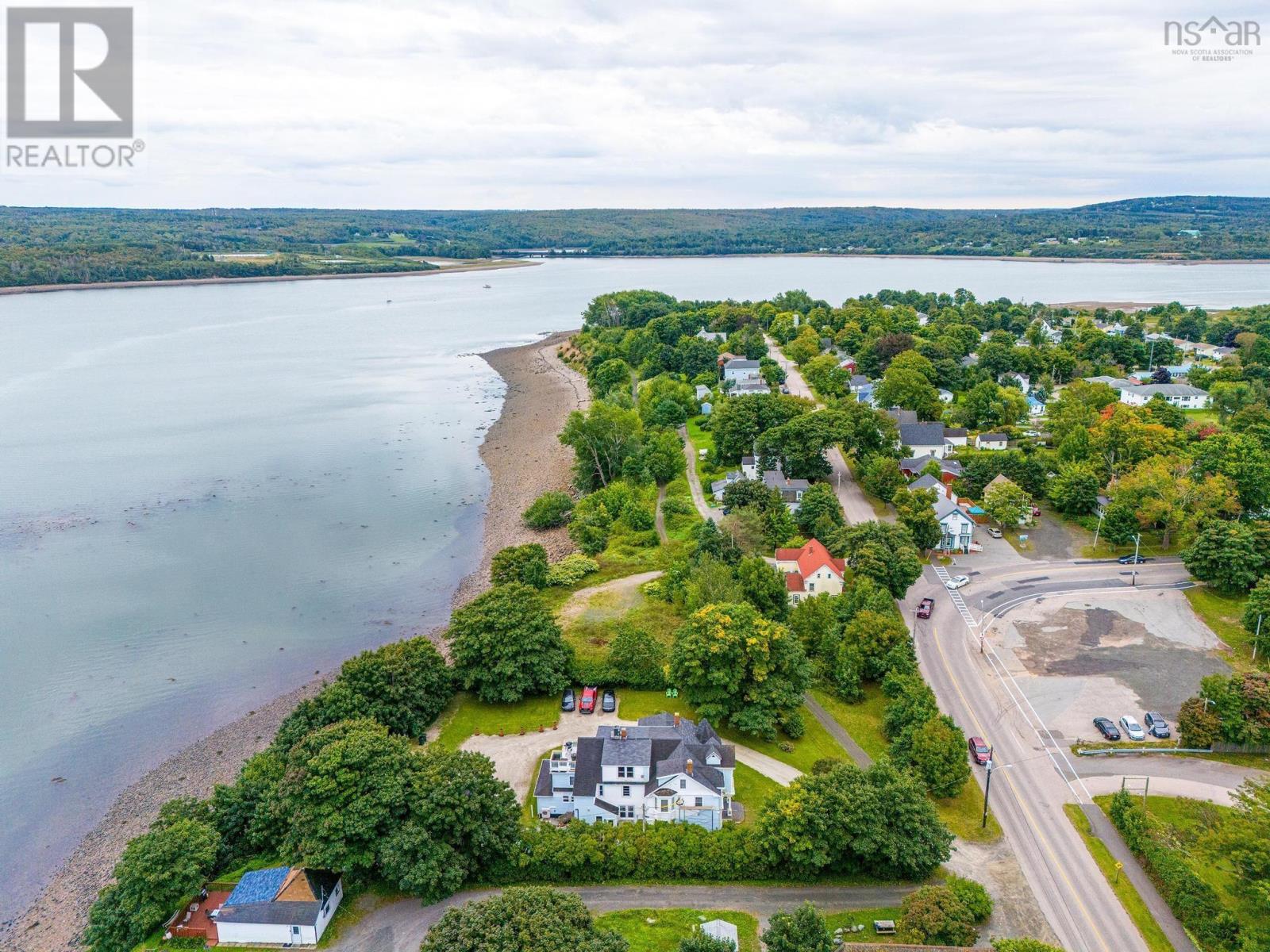 76 Montague Row, Digby, Nova Scotia  B0V 1A0 - Photo 46 - 202508012