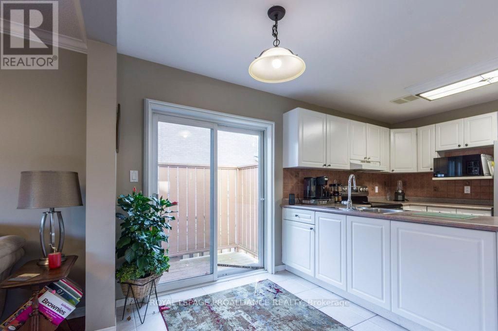 1 Simmons Court, Quinte West, Ontario  K8V 6M9 - Photo 11 - X12403000