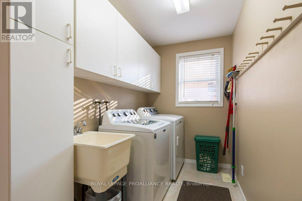 1 Simmons Court, Quinte West, Ontario  K8V 6M9 - Photo 15 - X12403000
