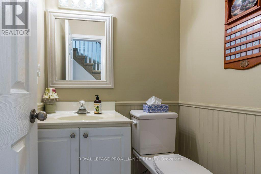 1 Simmons Court, Quinte West, Ontario  K8V 6M9 - Photo 17 - X12403000