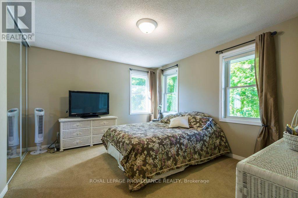 1 Simmons Court, Quinte West, Ontario  K8V 6M9 - Photo 25 - X12403000