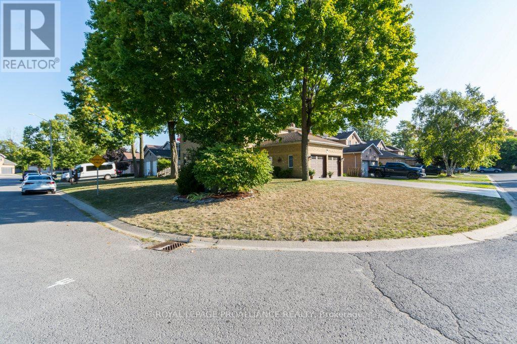 1 Simmons Court, Quinte West, Ontario  K8V 6M9 - Photo 43 - X12403000