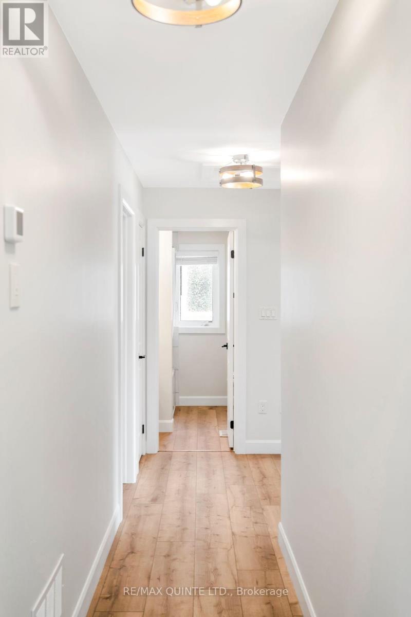 32 Maple Avenue, Asphodel-Norwood (Norwood), Ontario  K0L 2V0 - Photo 11 - X12403002