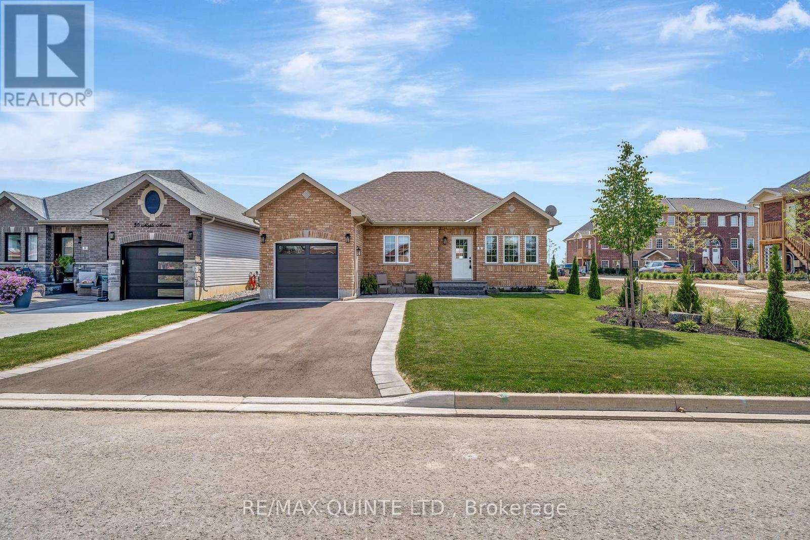 32 Maple Avenue, Asphodel-Norwood (Norwood), Ontario  K0L 2V0 - Photo 2 - X12403002