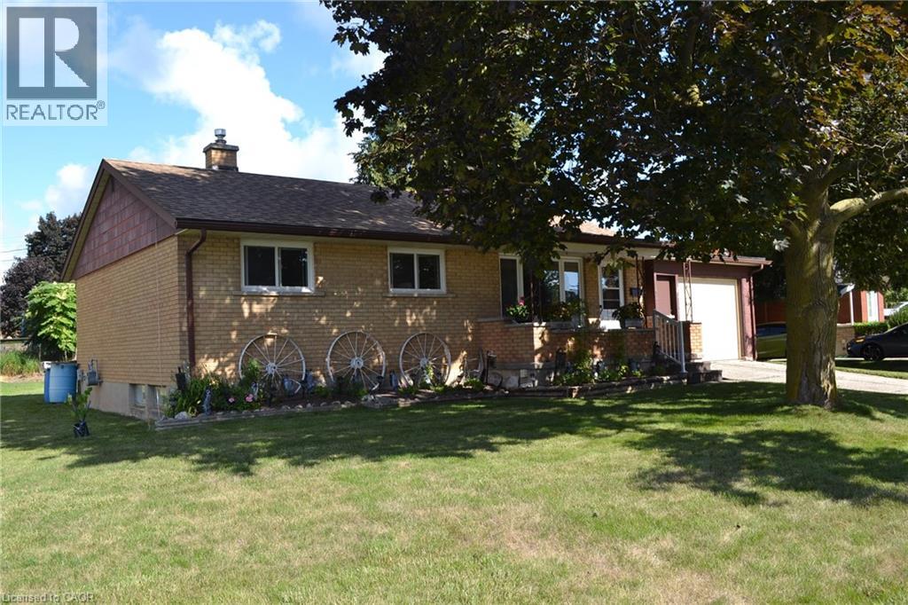 4 Weigel Avenue, Elmira, Ontario  N3B 1M1 - Photo 3 - 40764058