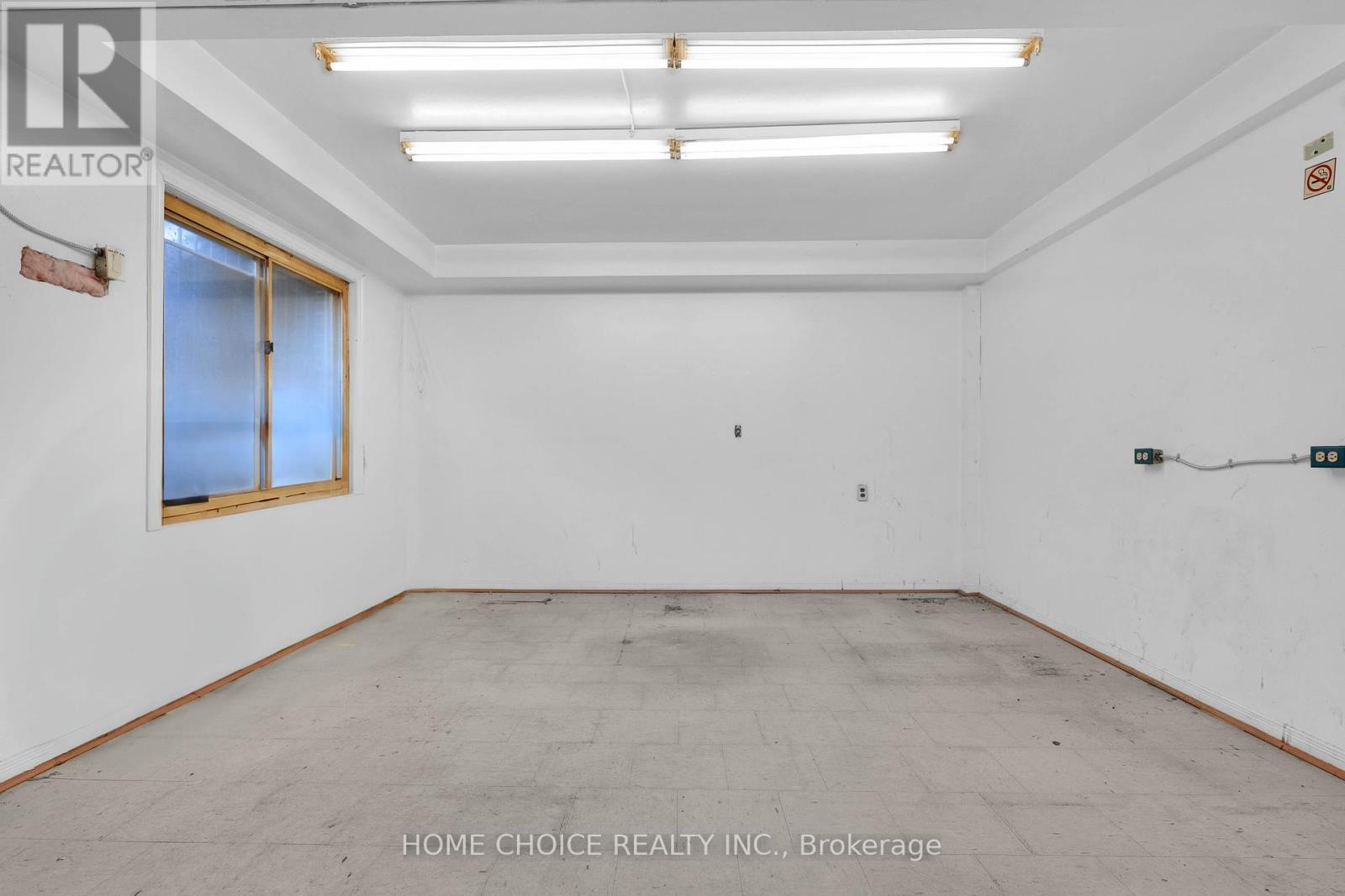 788 St.clair Avenue W, Toronto, Ontario  M6C 1B6 - Photo 14 - C12338704