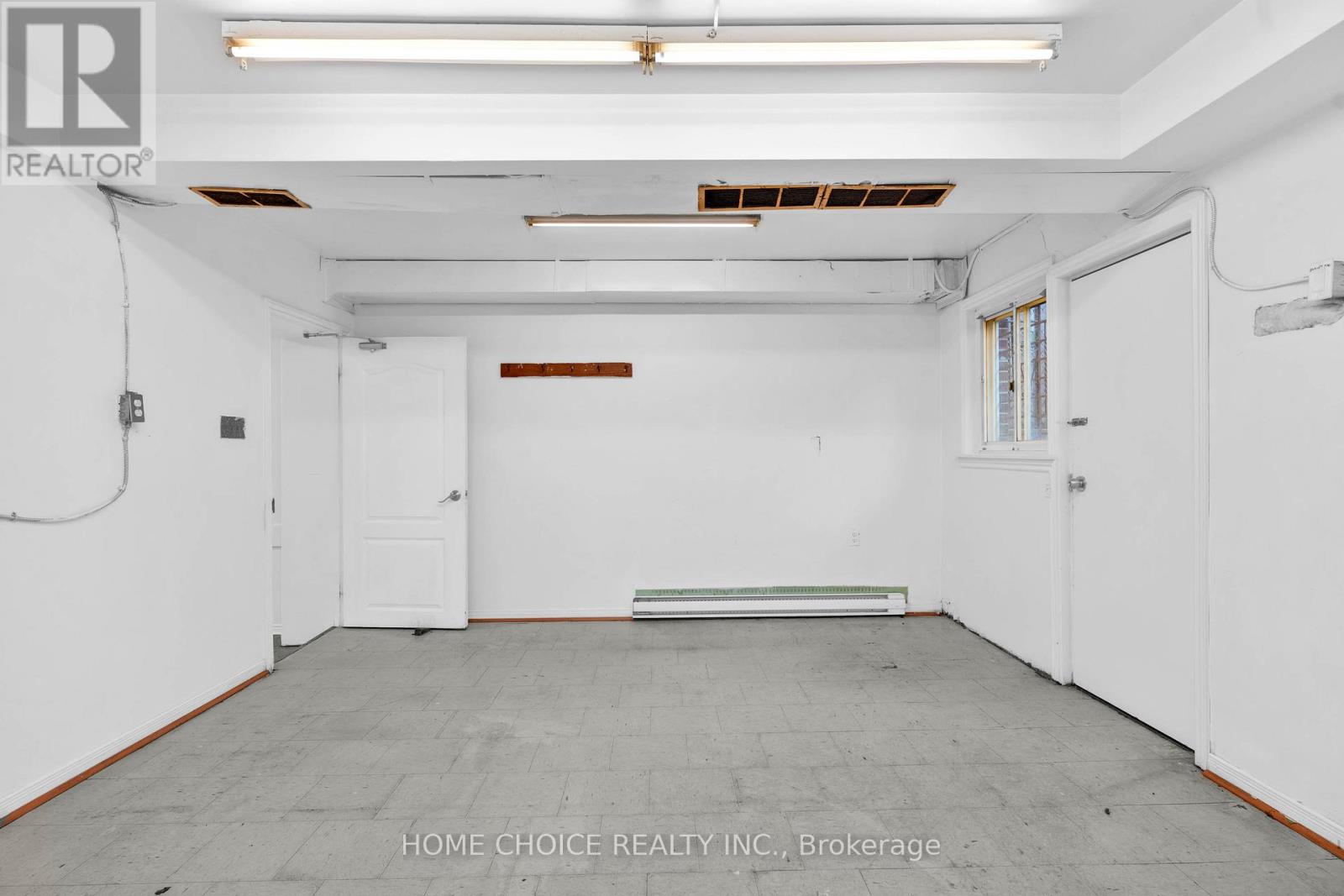 788 St.clair Avenue W, Toronto, Ontario  M6C 1B6 - Photo 15 - C12338704