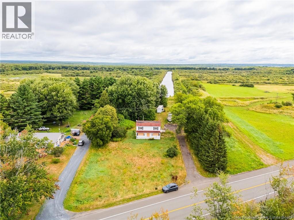 2359 Route 105, Sheffield, New Brunswick