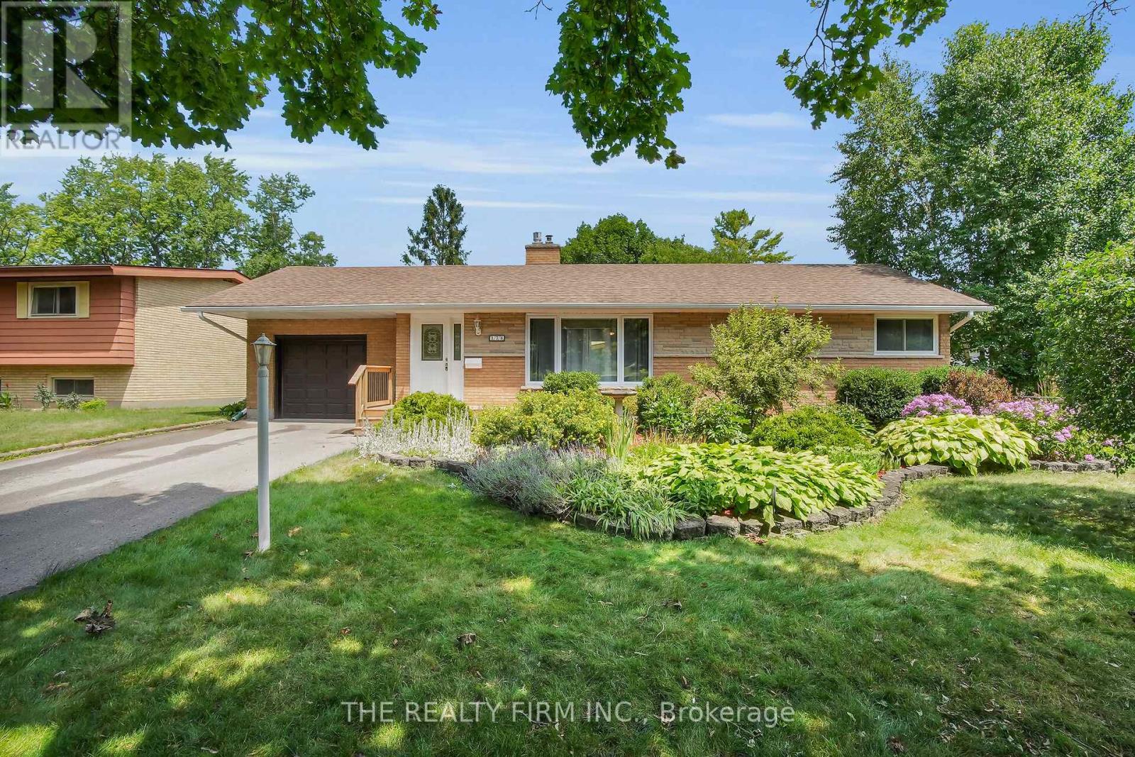 178 NOVELLO AVENUE, London South, Ontario