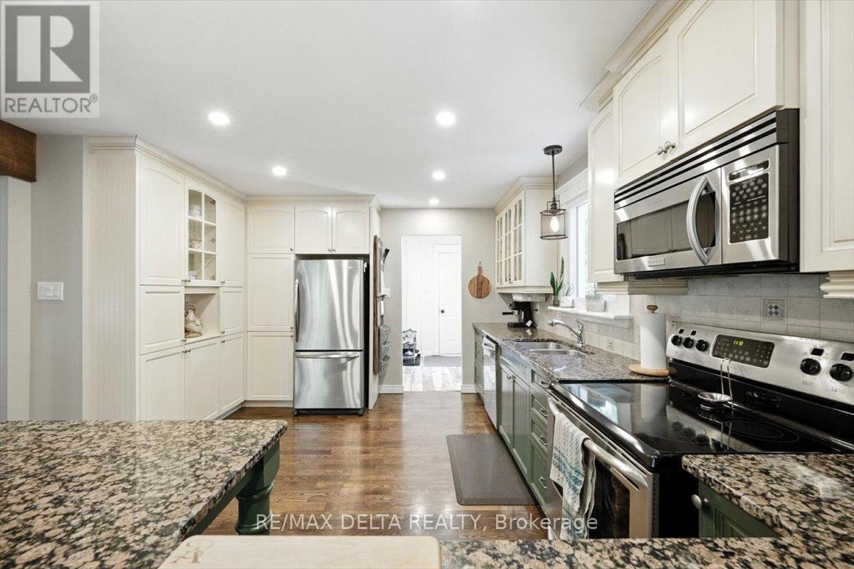 4365 Champlain Street, Clarence-Rockland, Ontario  K0A 1E0 - Photo 17 - X12403028