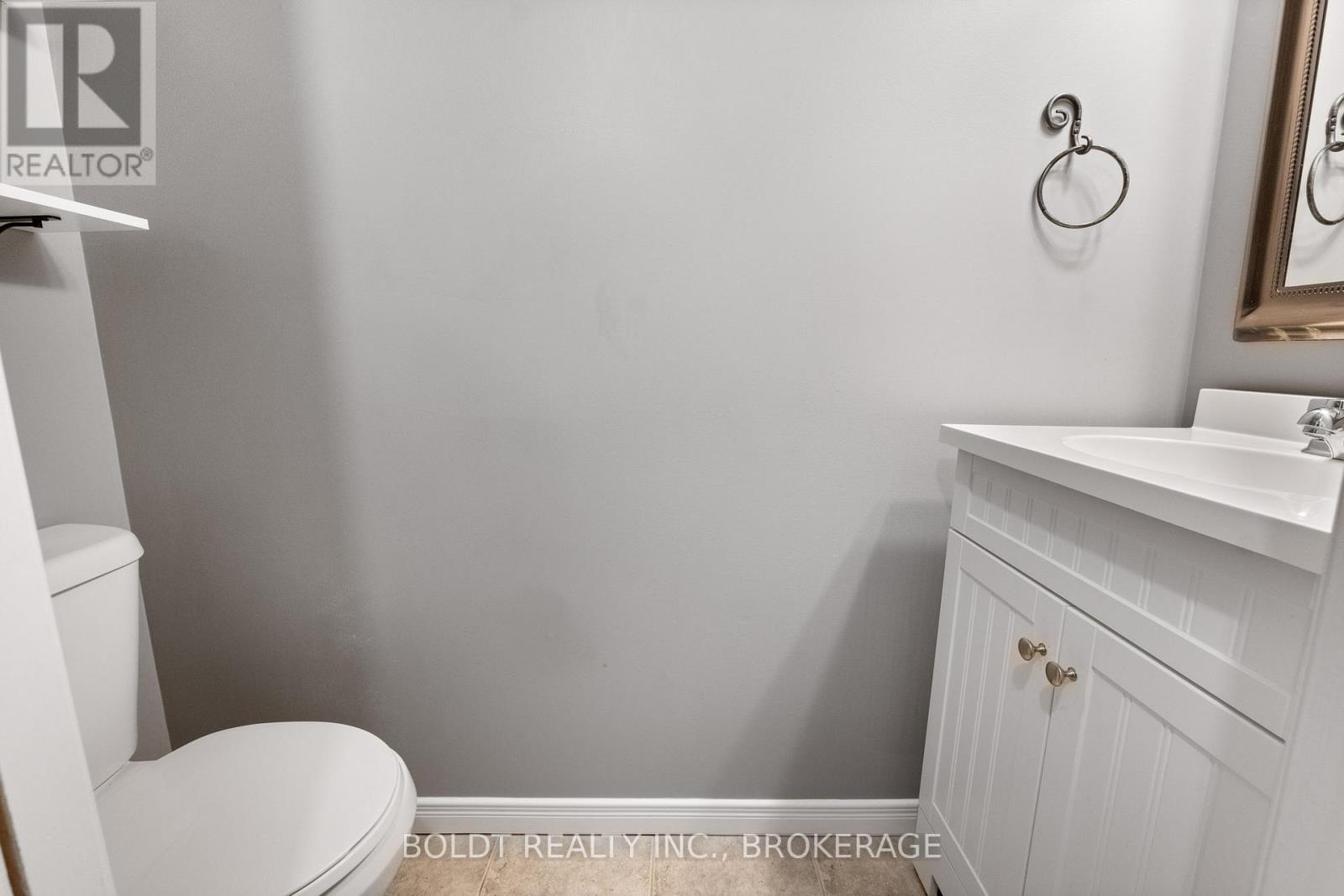 39 Bellevue Court, Welland, Ontario  L3C 7M1 - Photo 28 - X12334048