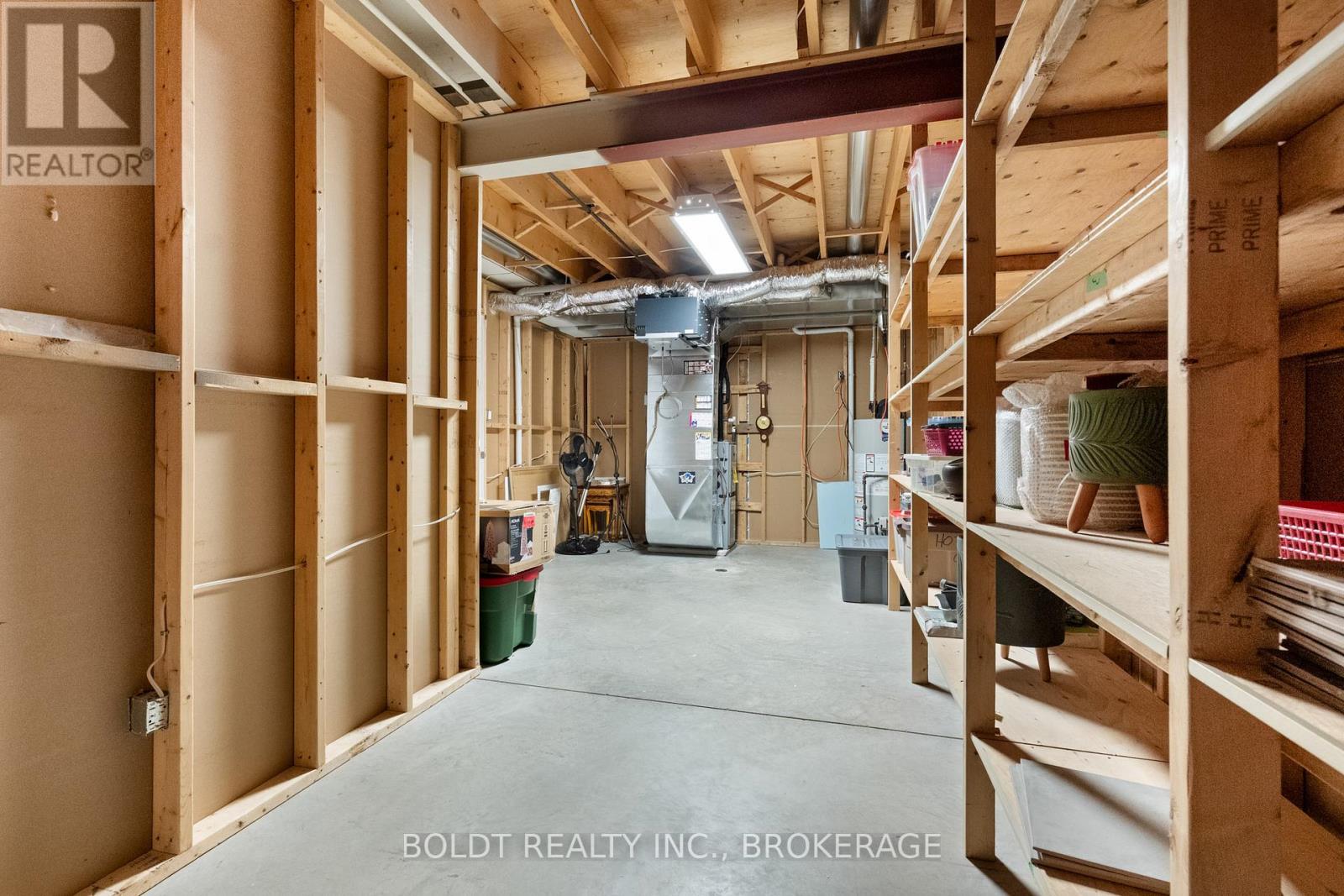 39 Bellevue Court, Welland, Ontario  L3C 7M1 - Photo 34 - X12334048