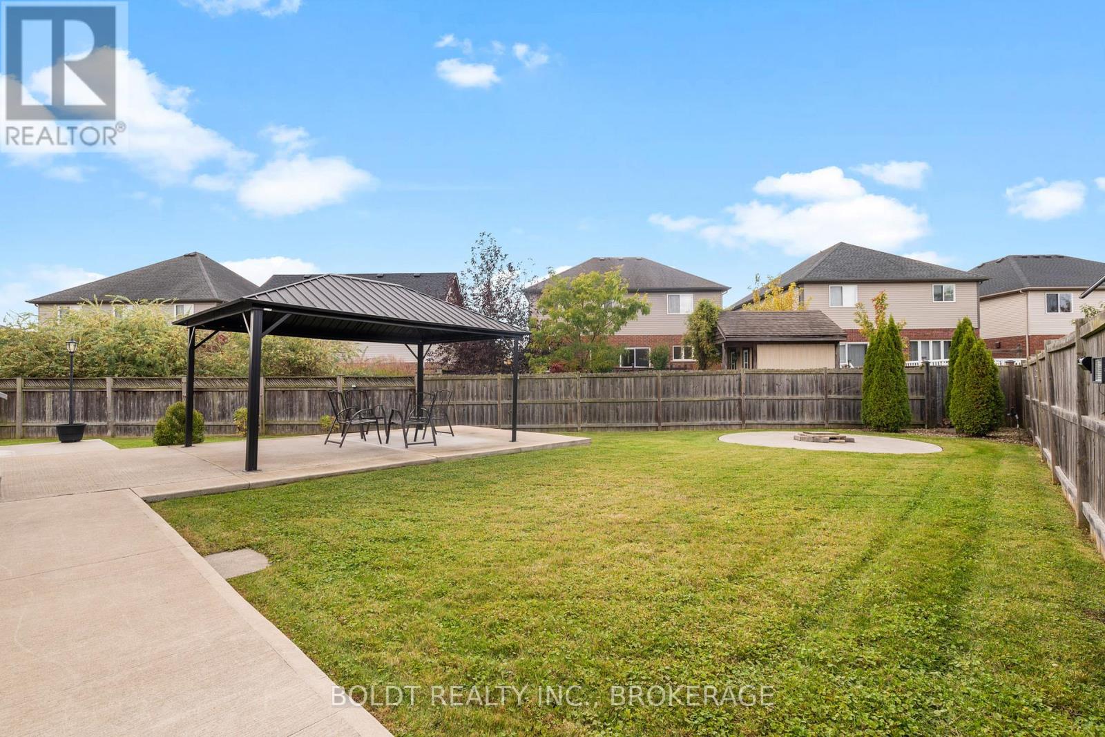 39 Bellevue Court, Welland, Ontario  L3C 7M1 - Photo 37 - X12334048