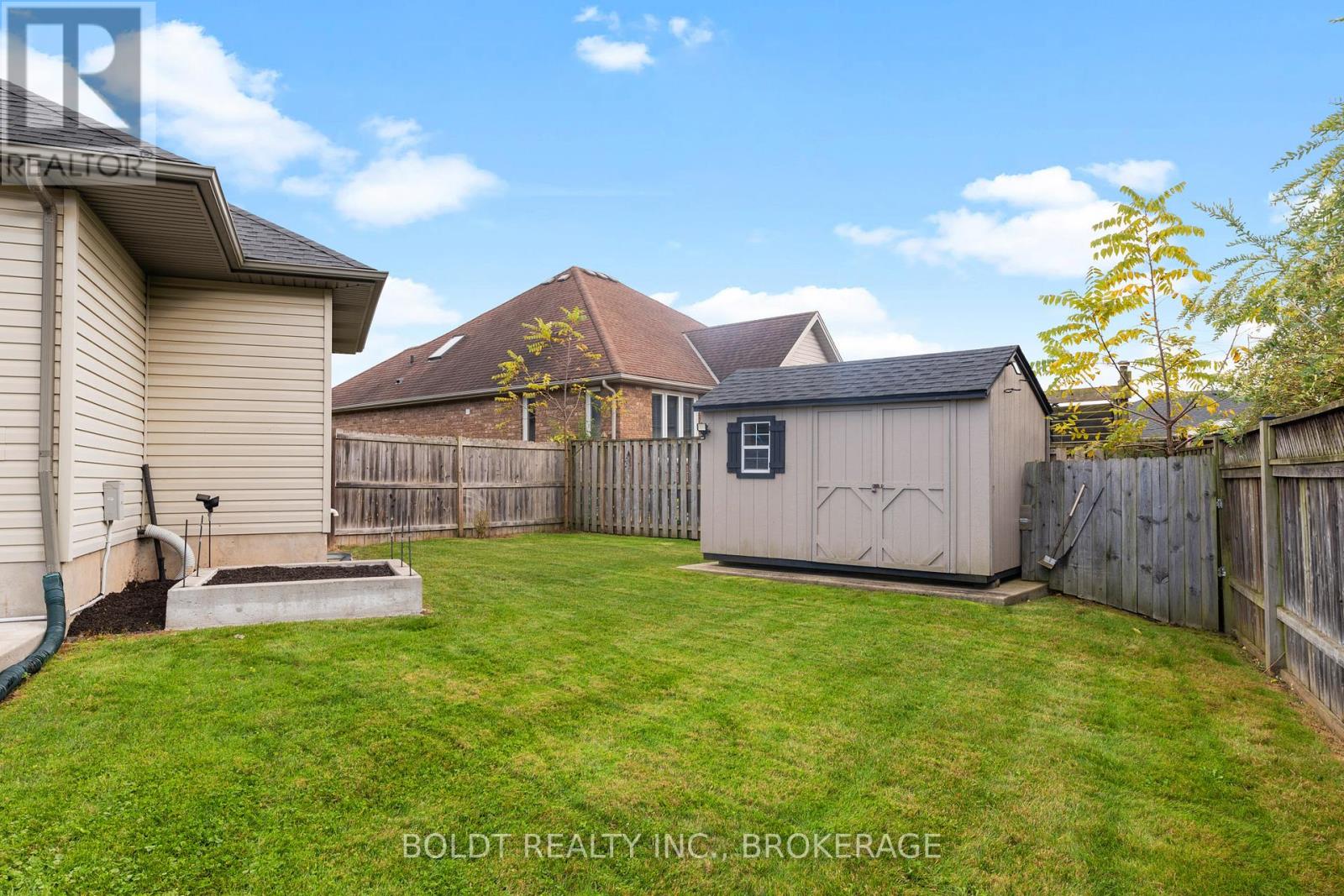 39 Bellevue Court, Welland, Ontario  L3C 7M1 - Photo 41 - X12334048