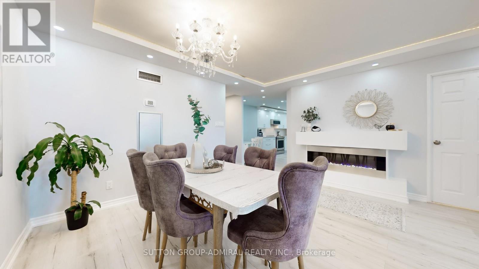 1501 - 131 Torresdale Avenue, Toronto (Westminster-Branson), Ontario  M2R 3T1 - Photo 9 - C12402983