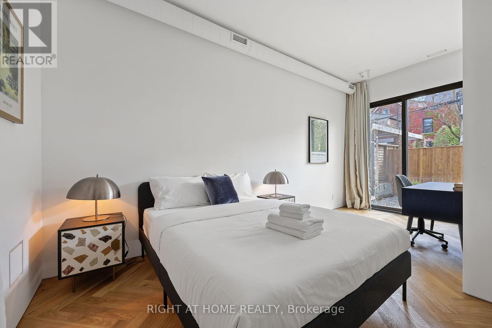 259 Lisgar Street, Toronto, Ontario  M6J 3G8 - Photo 38 - C12402998