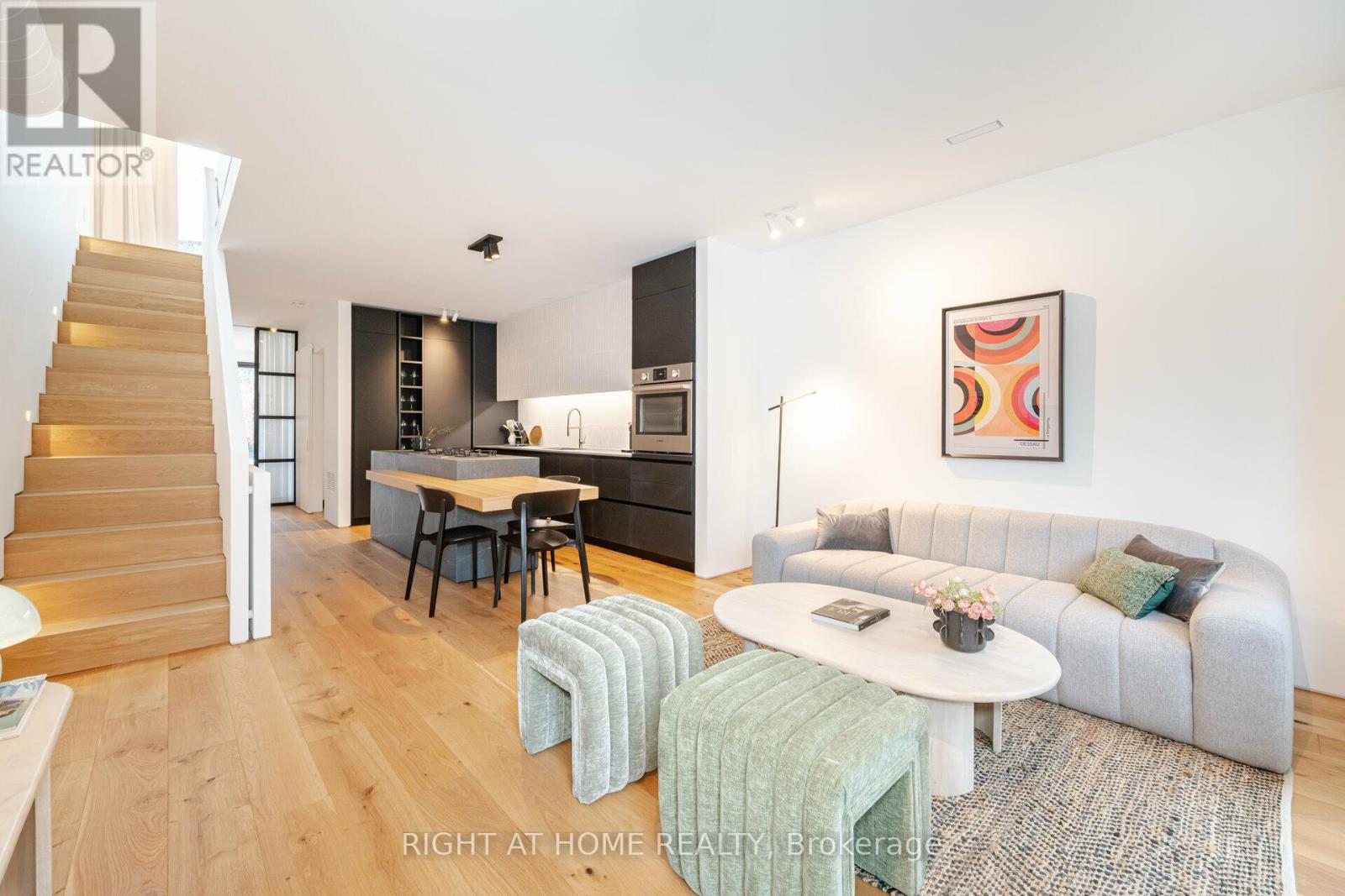 259 Lisgar Street, Toronto, Ontario  M6J 3G8 - Photo 5 - C12402998