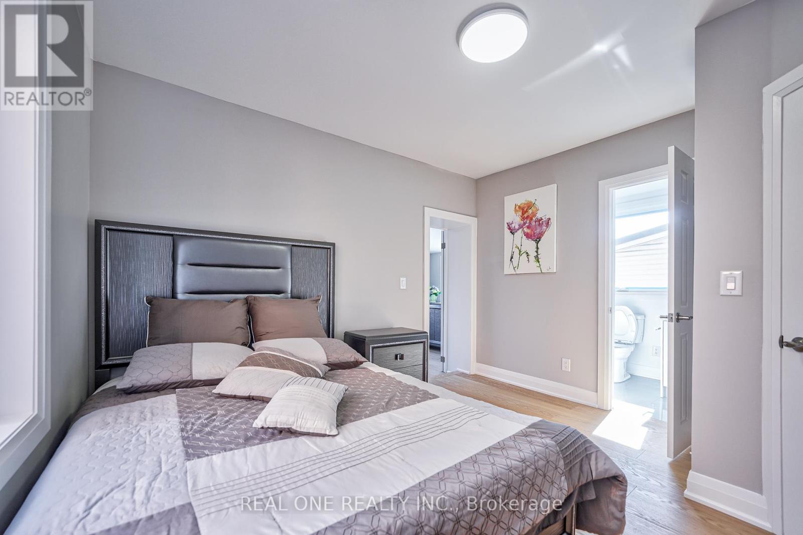 157 Glenholme Avenue, Toronto, Ontario  M6E 3C5 - Photo 25 - C12403015