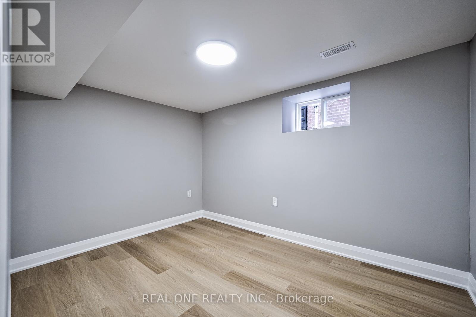 157 Glenholme Avenue, Toronto, Ontario  M6E 3C5 - Photo 39 - C12403015