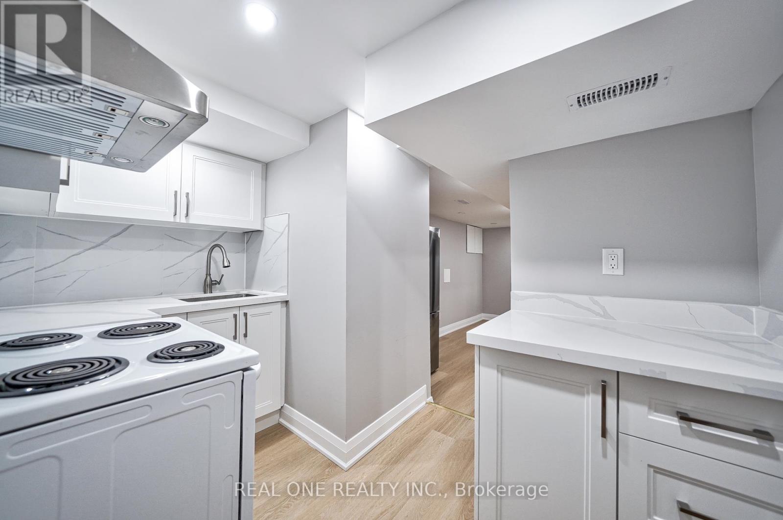 157 Glenholme Avenue, Toronto, Ontario  M6E 3C5 - Photo 44 - C12403015