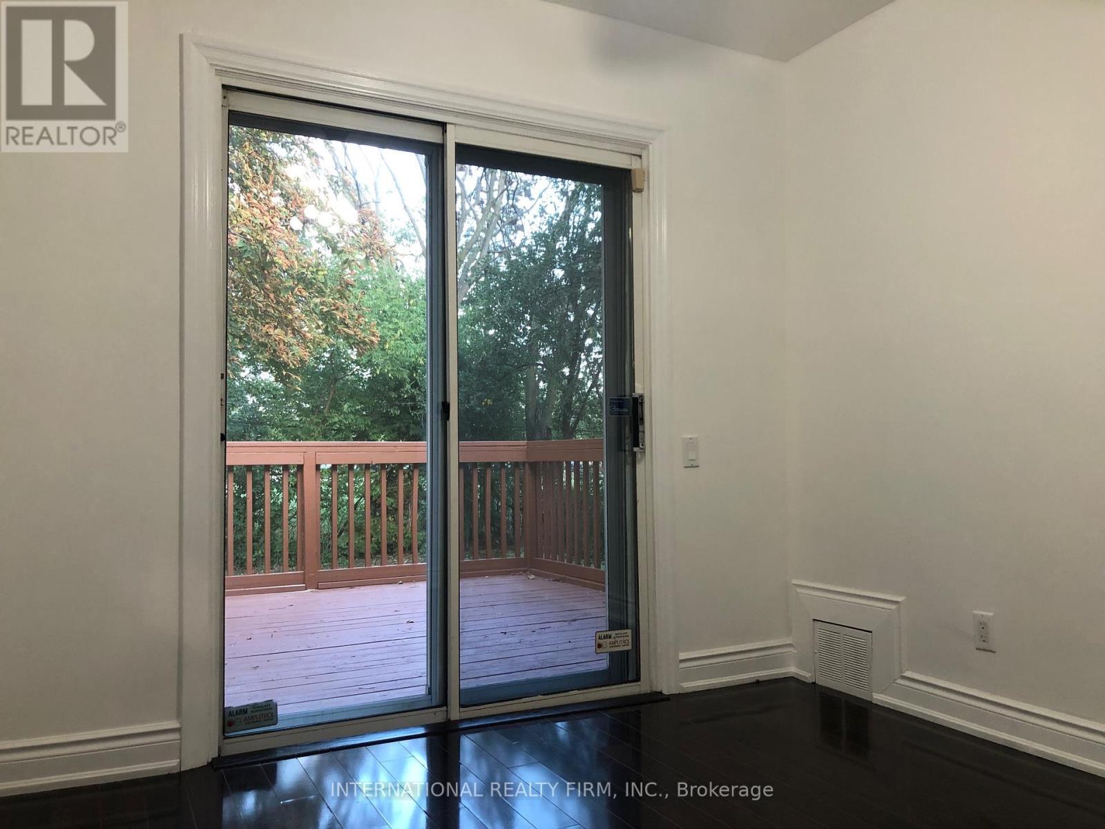 55 Kenton Drive, Toronto (Newtonbrook West), Ontario  M2R 2H9 - Photo 11 - C12403026