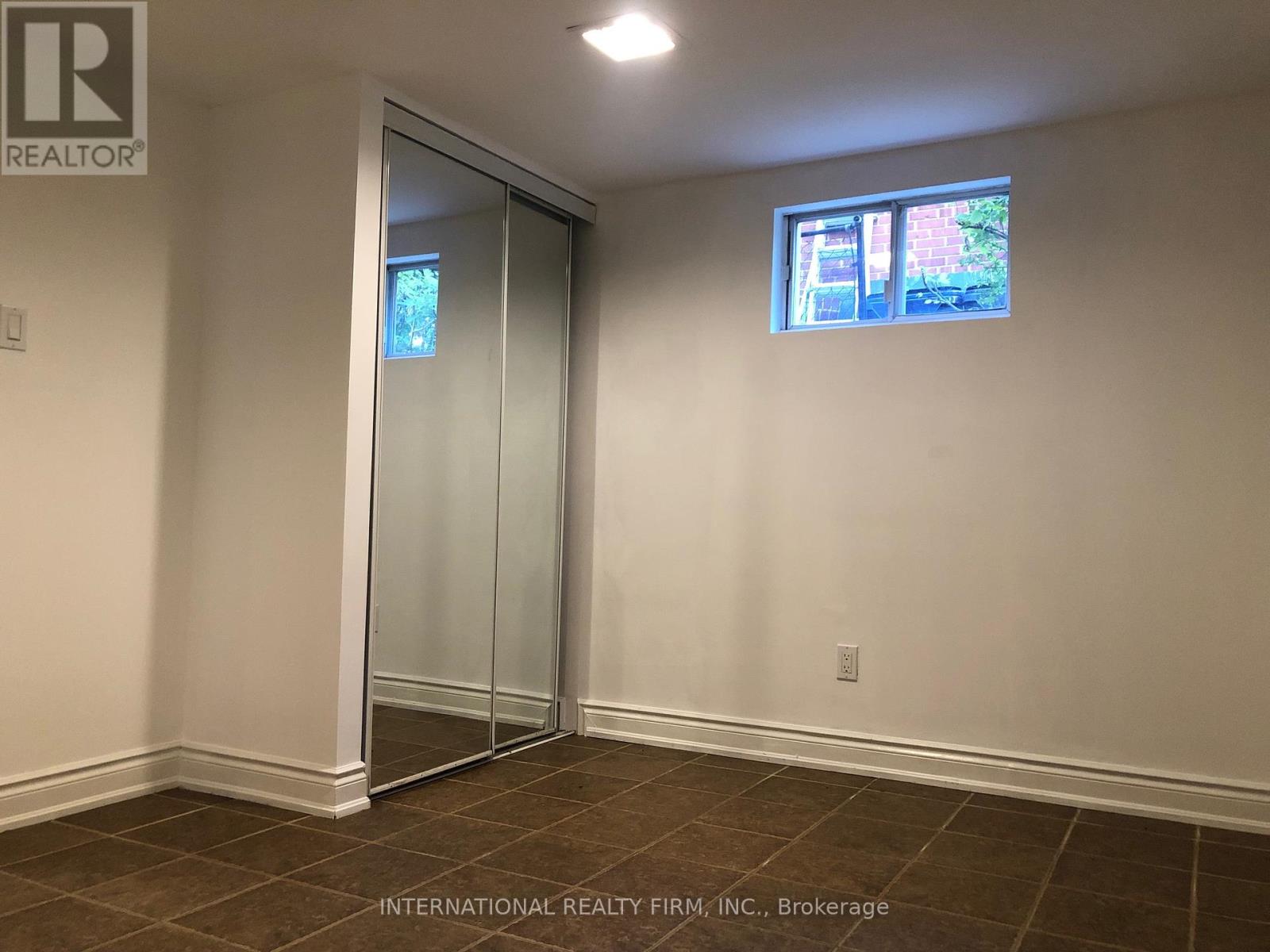 55 Kenton Drive, Toronto (Newtonbrook West), Ontario  M2R 2H9 - Photo 16 - C12403026
