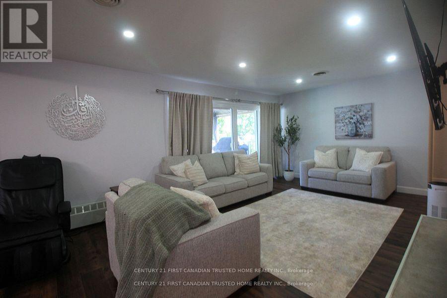 133 Deer Park Circle W, London North, Ontario  N6H 3B9 - Photo 10 - X12373801