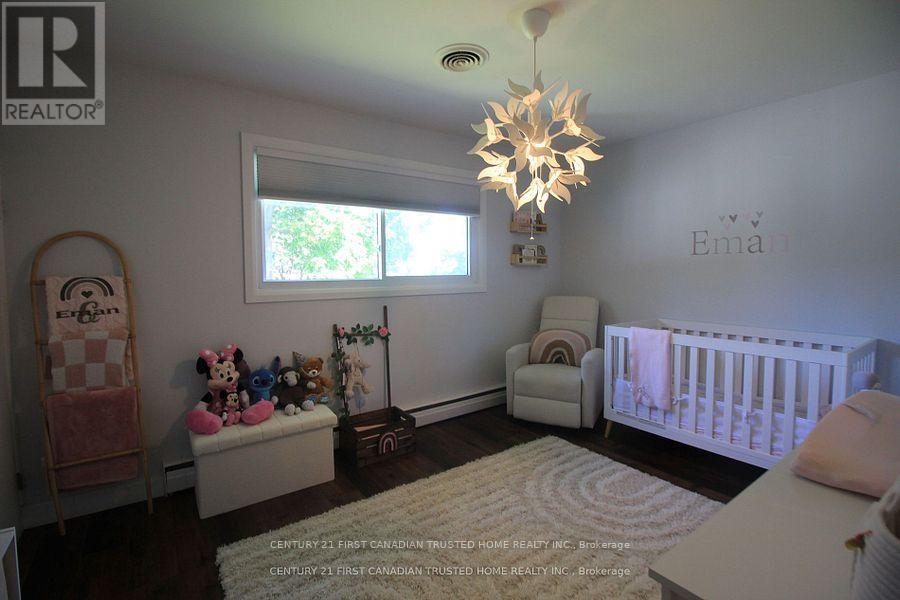 133 Deer Park Circle W, London North, Ontario  N6H 3B9 - Photo 19 - X12373801
