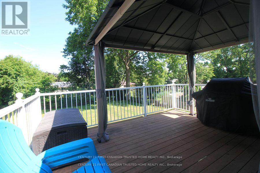 133 Deer Park Circle W, London North, Ontario  N6H 3B9 - Photo 15 - X12373801