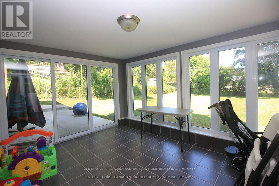 133 Deer Park Circle W, London North, Ontario  N6H 3B9 - Photo 30 - X12373801