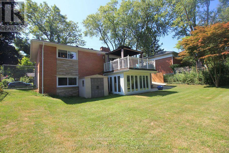 133 Deer Park Circle W, London North, Ontario  N6H 3B9 - Photo 43 - X12373801
