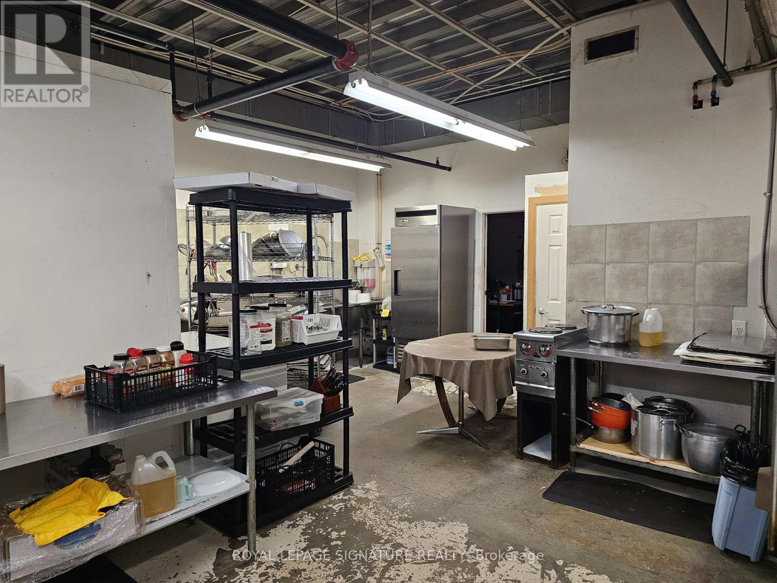 158 Fallingbrook Road, Toronto, Ontario  M1N 1N3 - Photo 9 - E12403040