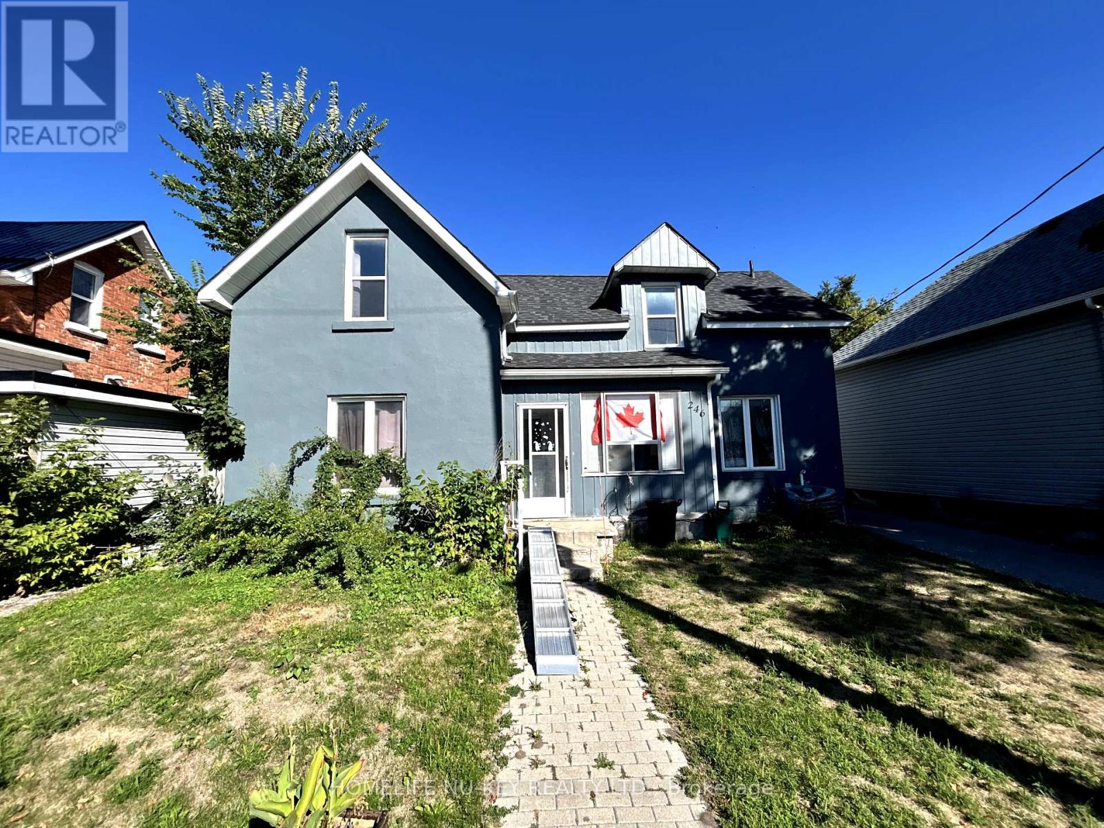 246 Mary Street, Orillia, Ontario  L3V 3E6 - Photo 5 - S12403017