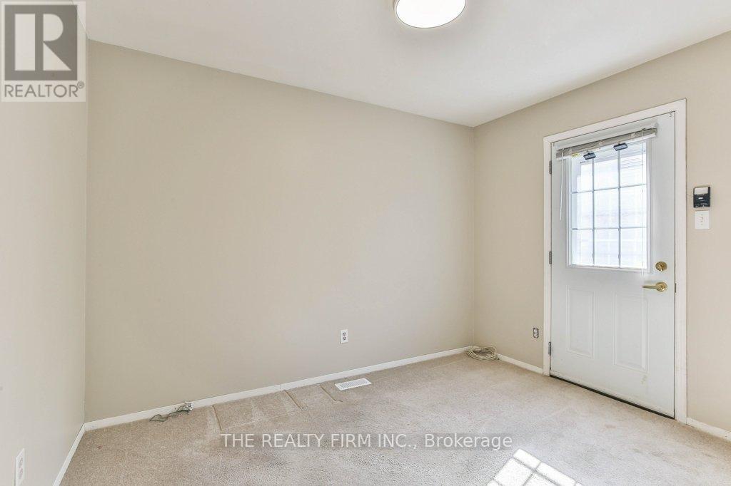 56 Toulon Crescent, London East, Ontario  N5V 1J5 - Photo 25 - X12403065