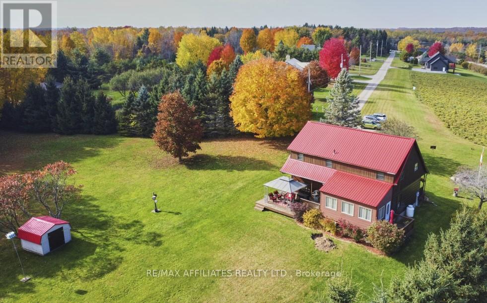 81 Trotters Lane, Rideau Lakes, Ontario  K0G 1X0 - Photo 2 - X12403044