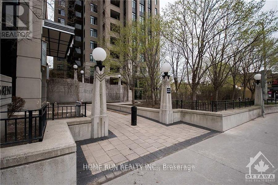 1007 - 245 Kent Street N, Ottawa, Ontario  K2P 0A5 - Photo 2 - X12403071