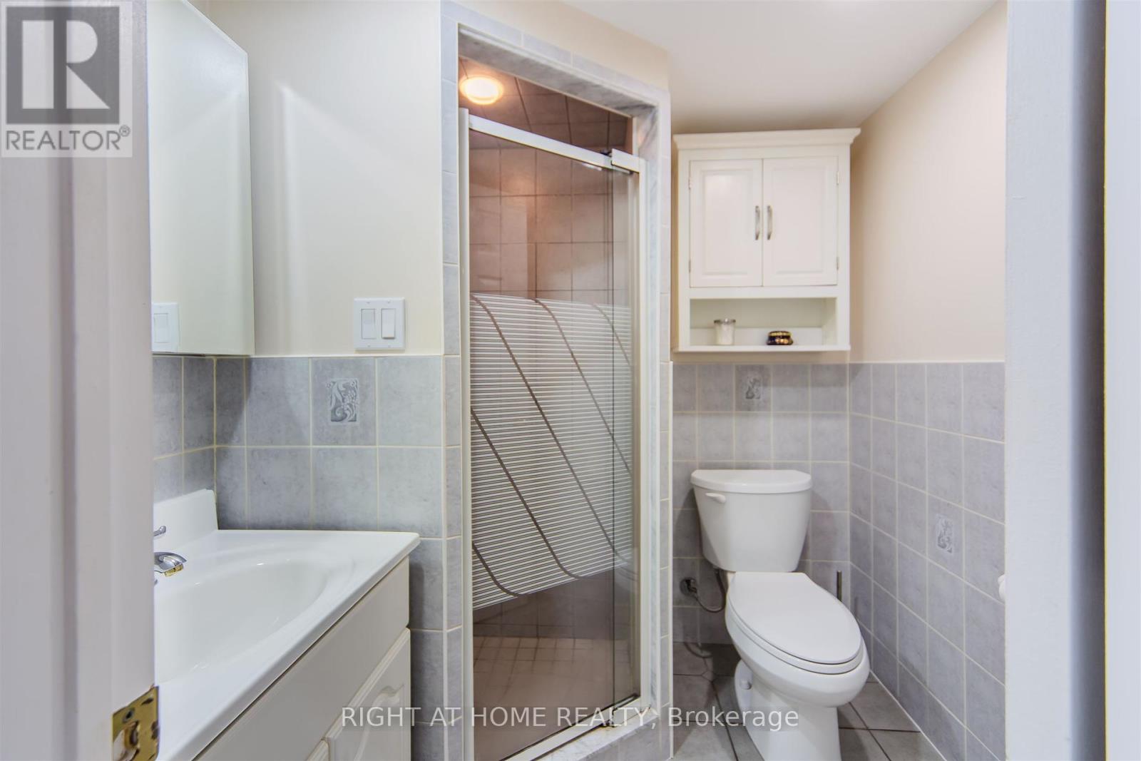 7 Adele Avenue, Toronto, Ontario  M3L 1J2 - Photo 20 - W12402995