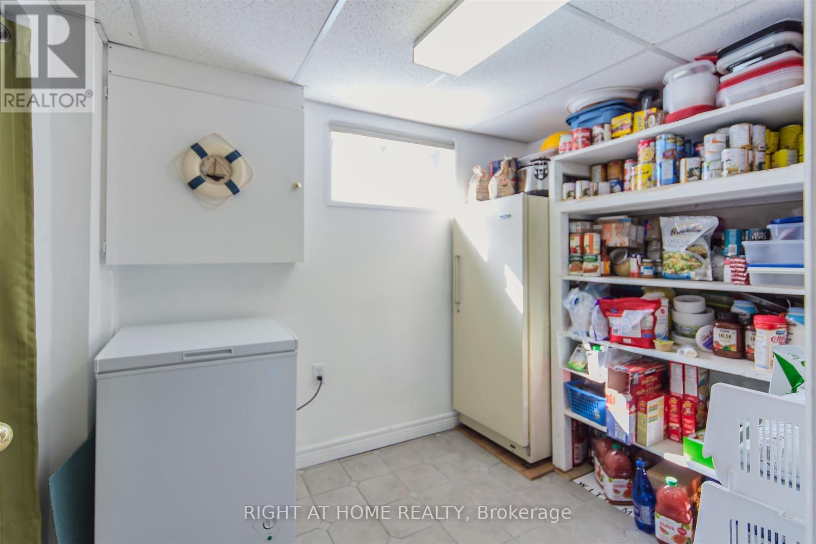 7 Adele Avenue, Toronto, Ontario  M3L 1J2 - Photo 22 - W12402995