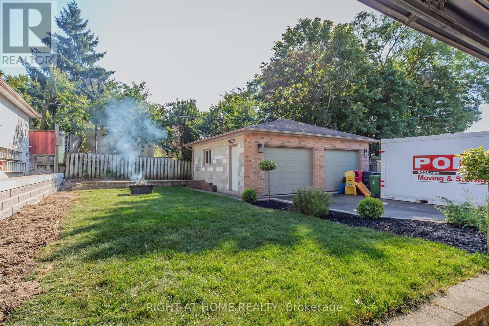 7 Adele Avenue, Toronto, Ontario  M3L 1J2 - Photo 24 - W12402995