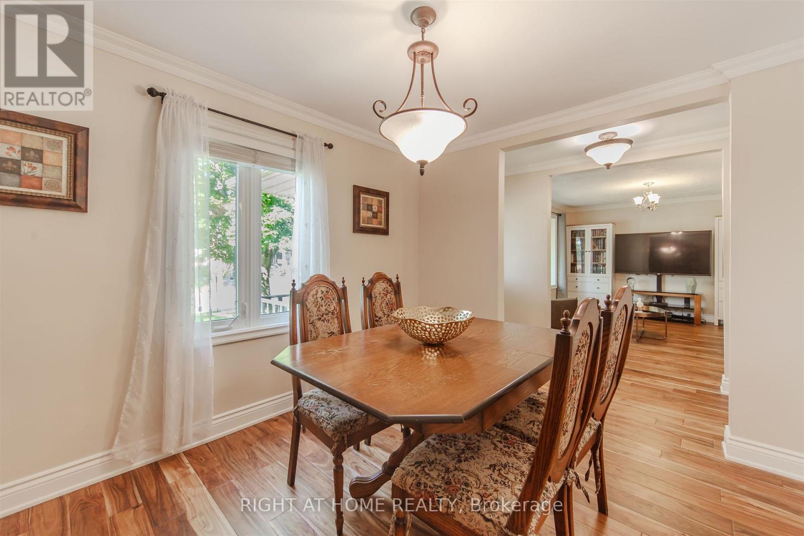 Property at 7 ADELE AVENUE image 4