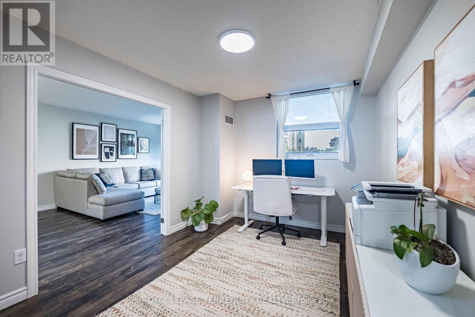 210 - 299 Mill Road, Toronto, Ontario  M9C 4V9 - Photo 11 - W12403020