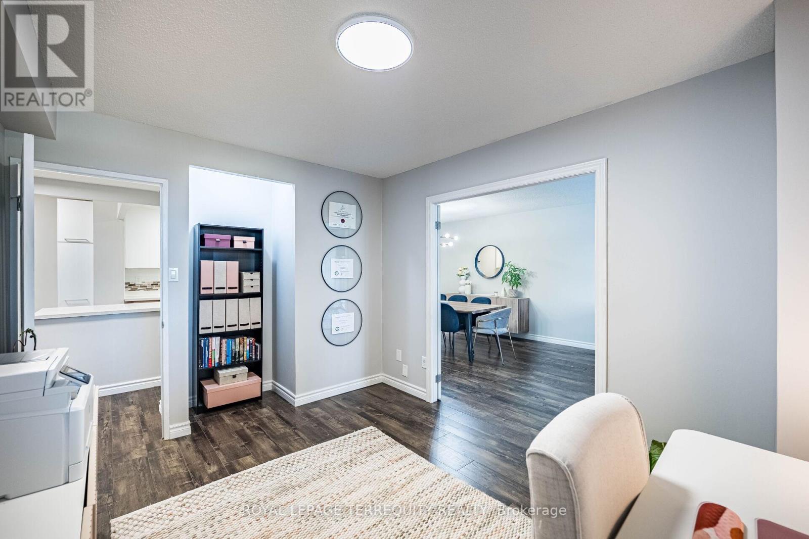 210 - 299 Mill Road, Toronto, Ontario  M9C 4V9 - Photo 14 - W12403020
