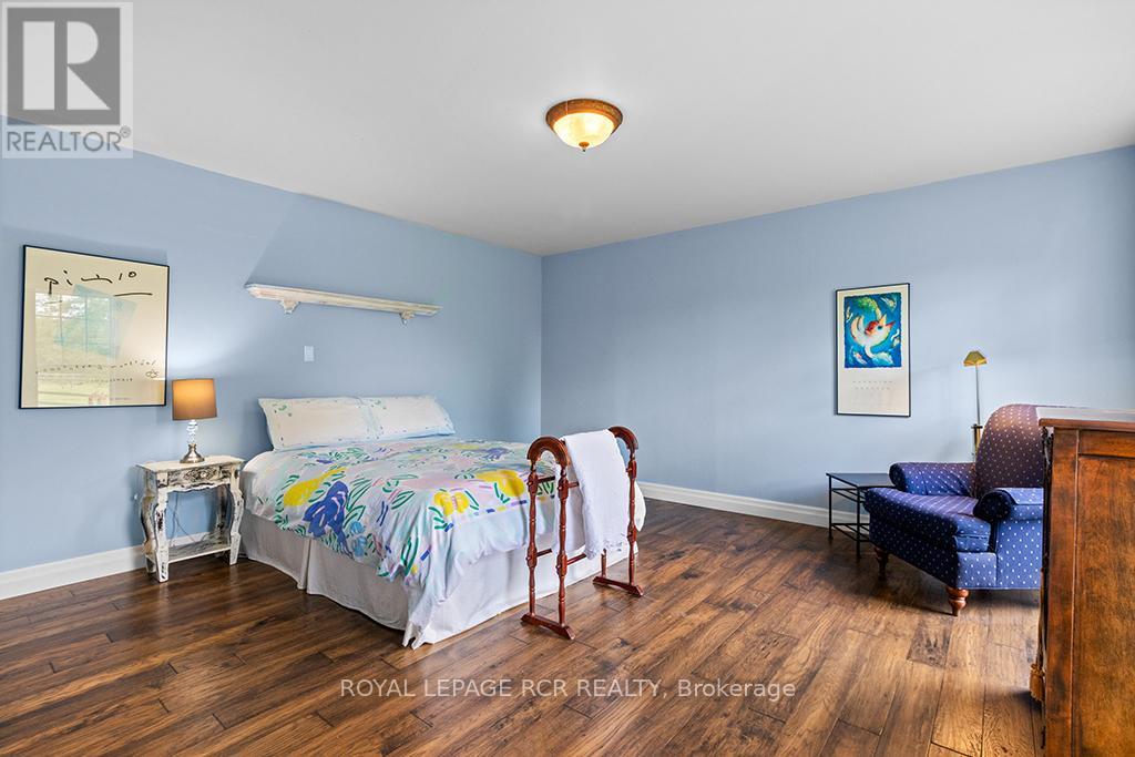 5706 Third Line, Erin, Ontario  N0B 1Z0 - Photo 24 - X12403031
