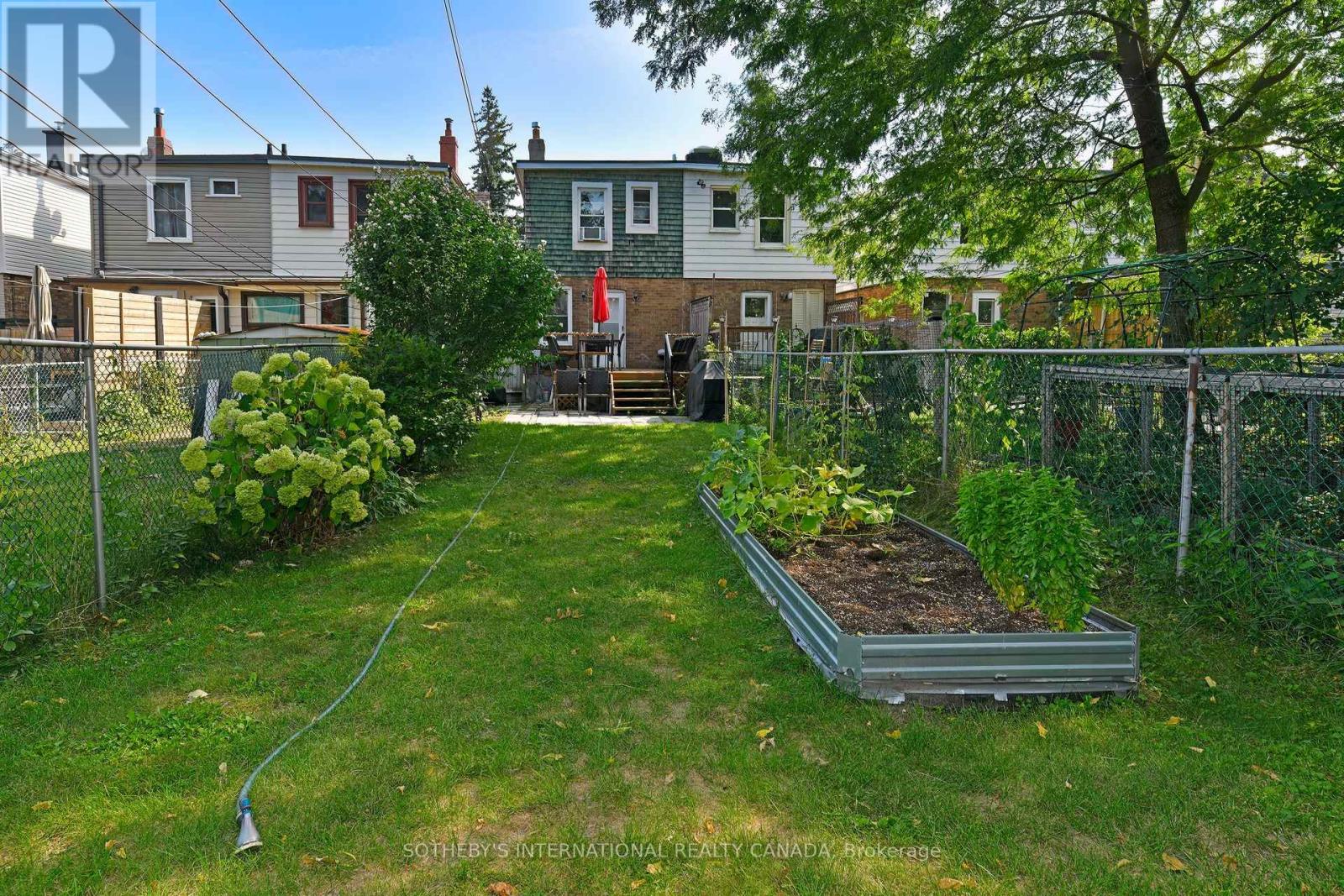 60 Mortimer Avenue, Toronto (Broadview North), Ontario  M4K 2A1 - Photo 16 - E12400354
