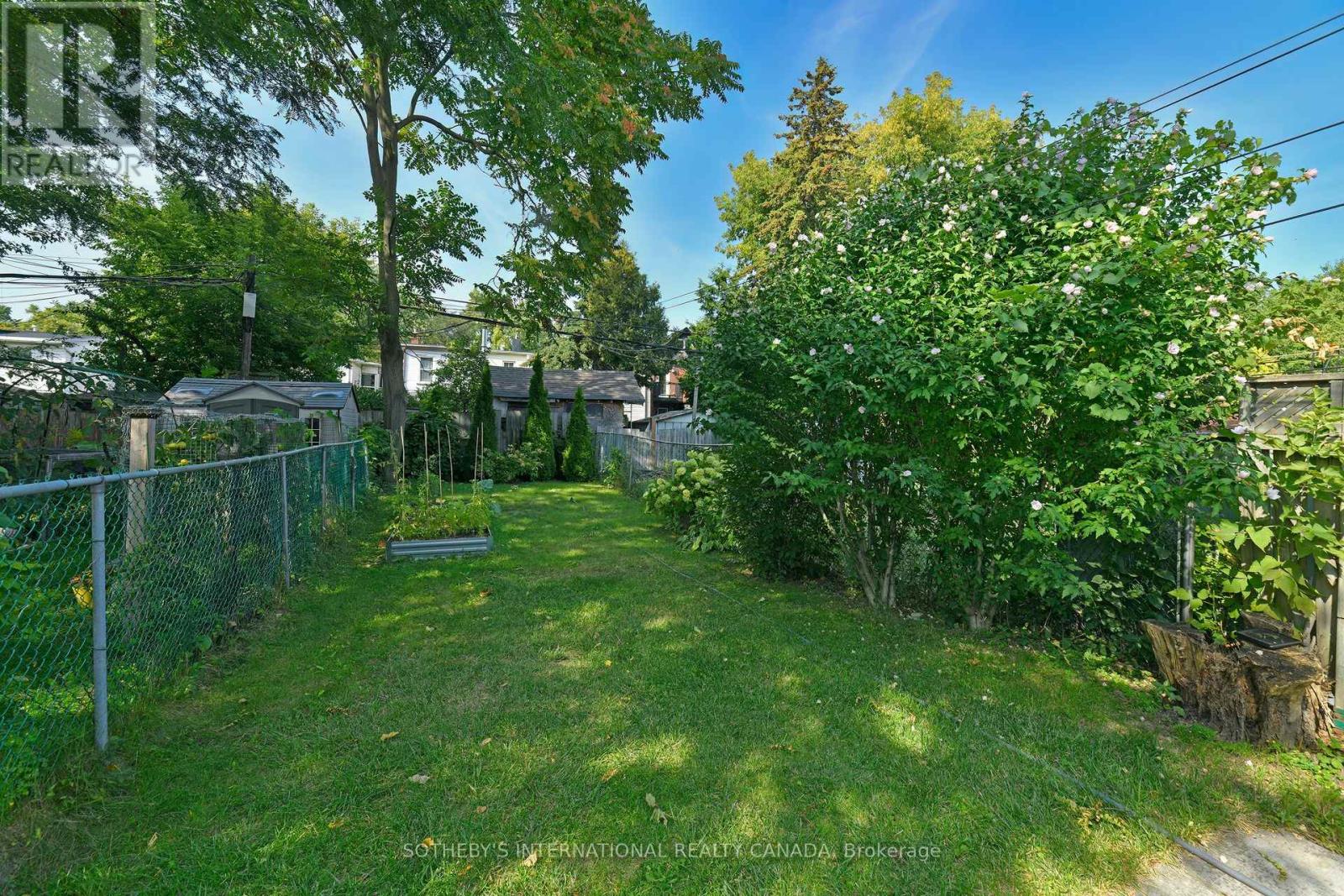 60 Mortimer Avenue, Toronto (Broadview North), Ontario  M4K 2A1 - Photo 17 - E12400354