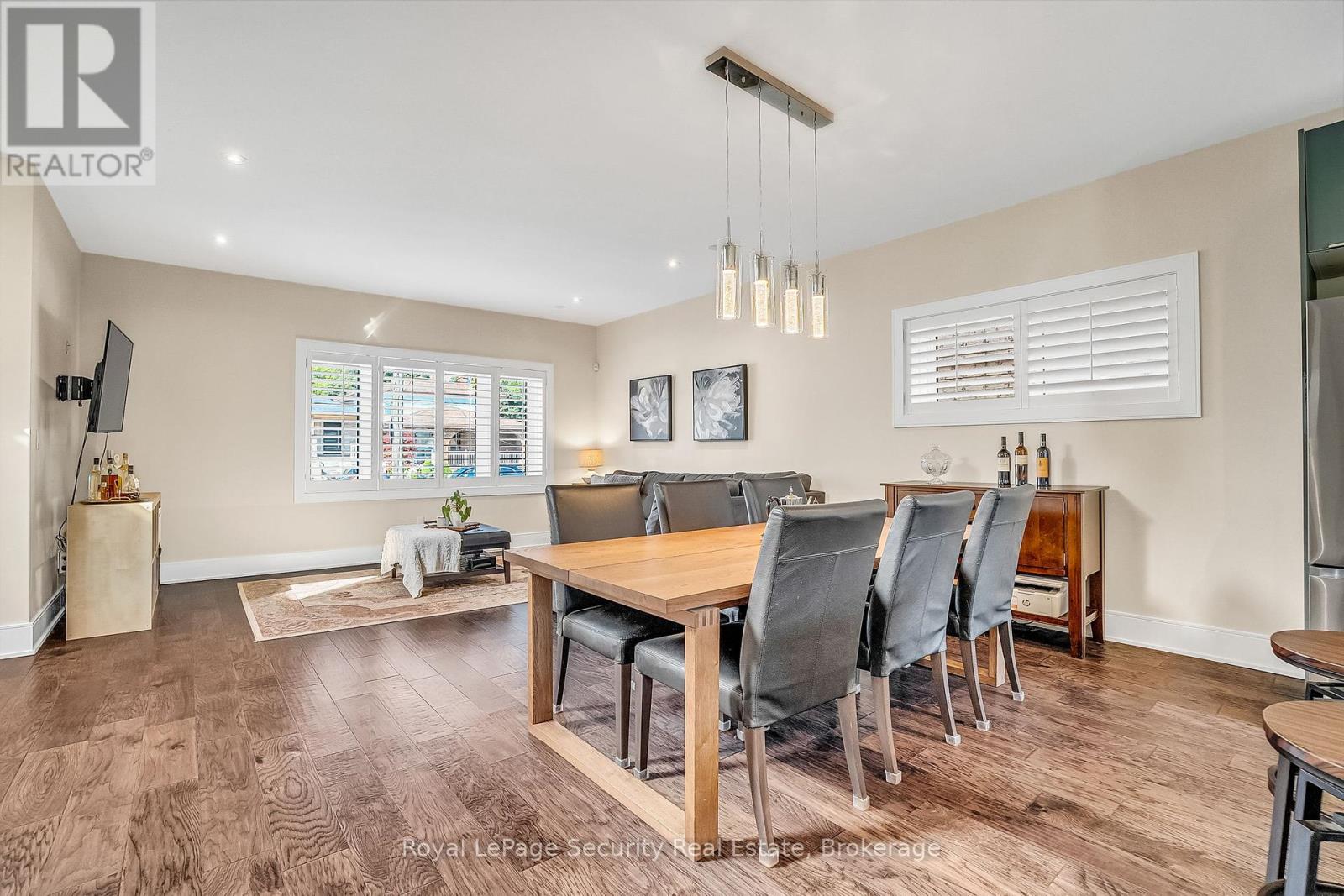 7 Avalon Avenue, Toronto, Ontario  M6N 4V4 - Photo 12 - W12403069