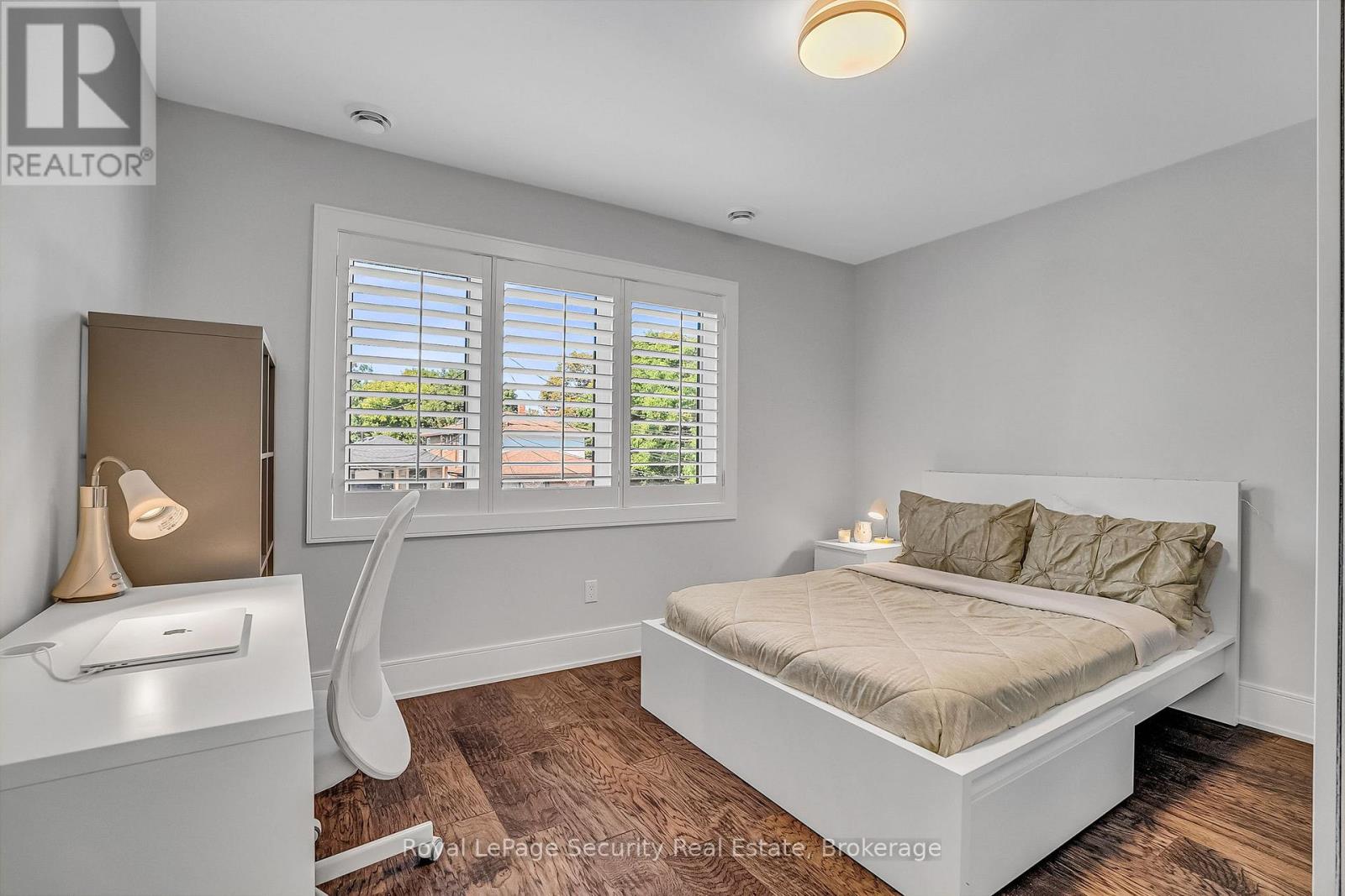 7 Avalon Avenue, Toronto, Ontario  M6N 4V4 - Photo 31 - W12403069