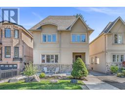 7 Avalon Avenue, Toronto (Rockcliffe-Smythe), Ca