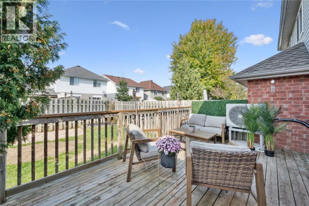 76 Elma Place, Cambridge, Ontario  N3C 4E7 - Photo 27 - 40766933