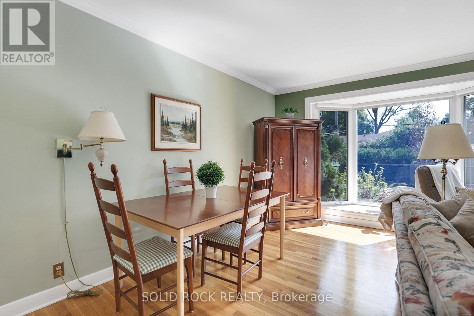632 Chadburn Avenue, Ottawa, Ontario  K1G 0Y7 - Photo 14 - X12403100